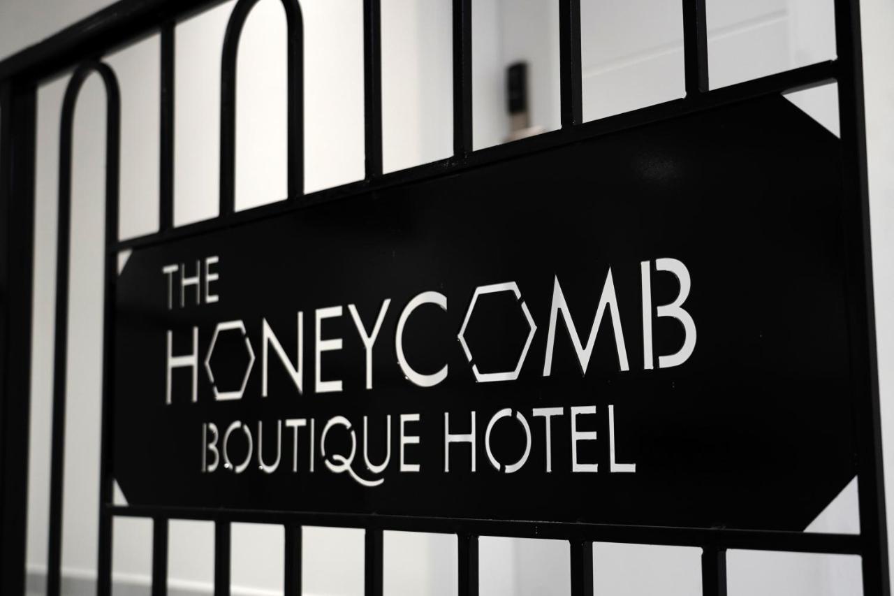 The Honeycomb Boutique Hotel 格勒姆 外观 照片